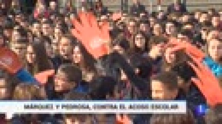 Telediario 1 - Márquez y Pedrosa, concienciados contra el 'bullying'