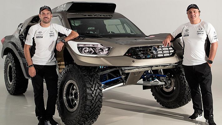 Óscar Fuertes y Diego Vallejo nos presentan su Ssangyong para el Dakar 2019