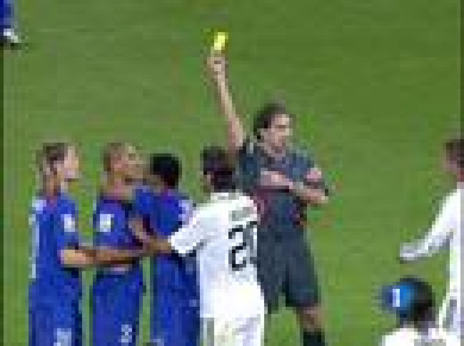 El de Pepe no ha sido el único caso en que un futbolista pierde los estribos y se gana una sanción ejemplar (22/04/2009)  