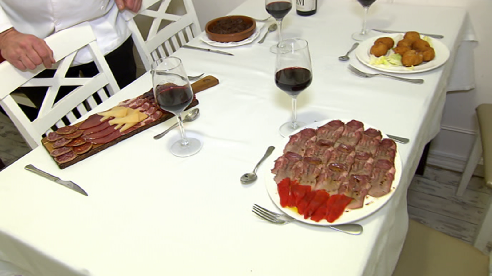 Zoom Tendencias - León abre sus puertas. Gaditanos en Madrid - ver ahora