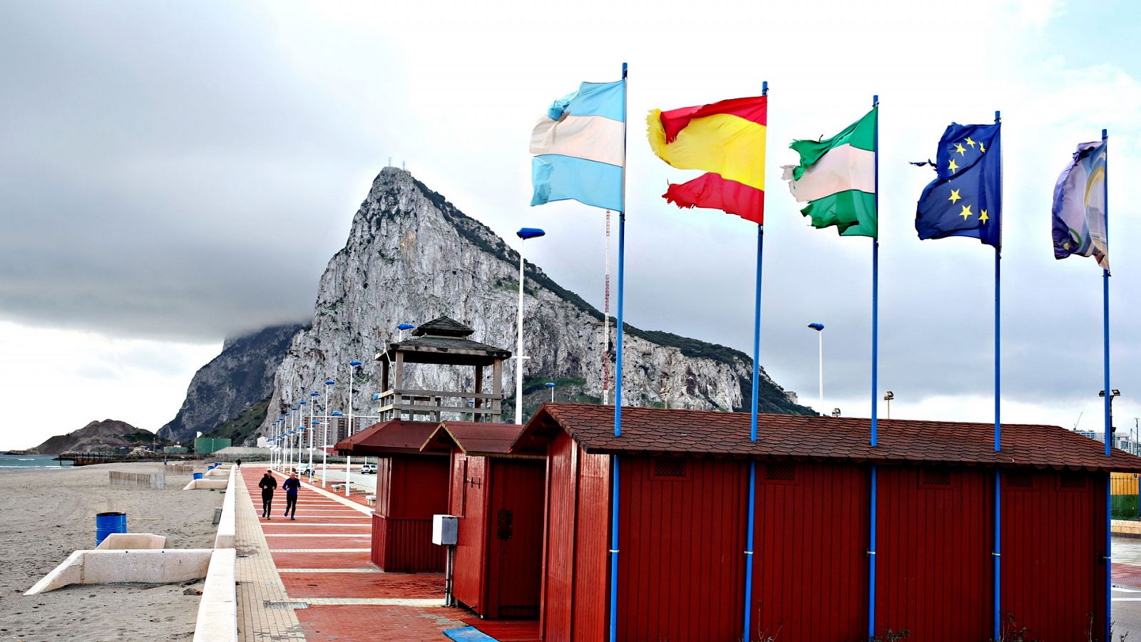 Los textos pactados sobre Gibraltar junto al acuerdo del 'Brexit' "tienen valor jurídico"