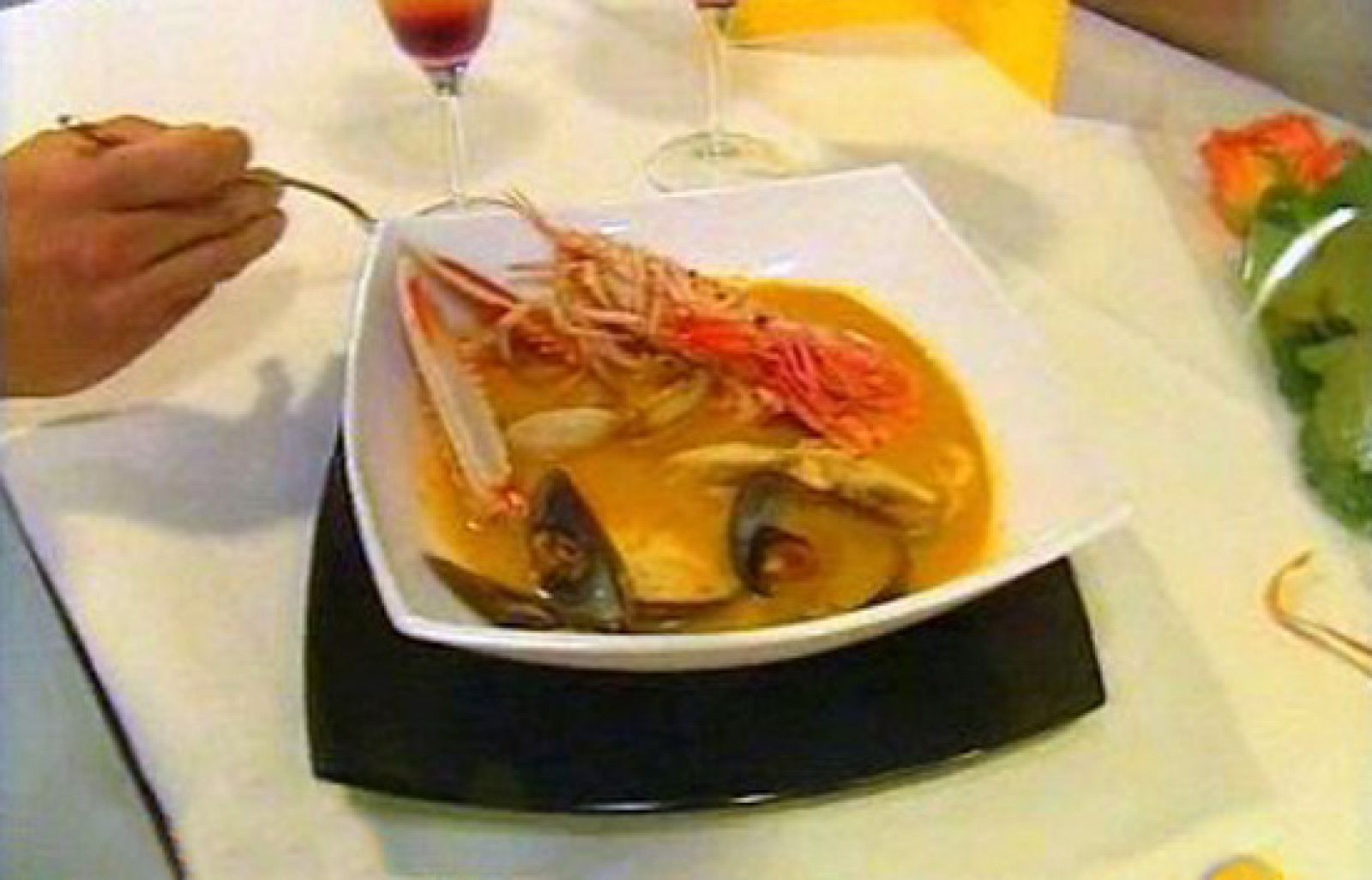 España Directo - Sopa bullabesa - RTVE Cocina | Ver