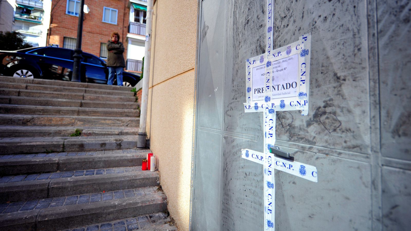 Detenida una mujer de 19 años como principal sospechosa de la puñalada mortal de la joven de 17 años en Alcorcón 