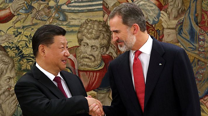 Telediario 1 - Xi Jinping inicia su visita oficial a España