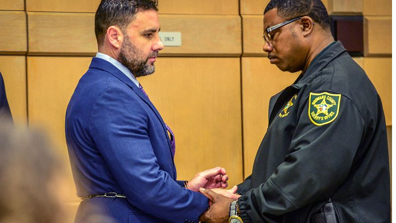 Peñalver, excusado del triple crimen, irrumpe en el juicio para defiender a Ibar