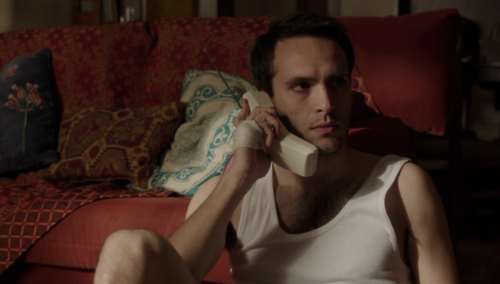 Cuéntame cómo pasó - Carlos sabe que Inés y Toni le mintiero