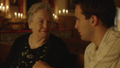 Cuéntame cómo pasó - Carlos intenta despedirse de su abuela