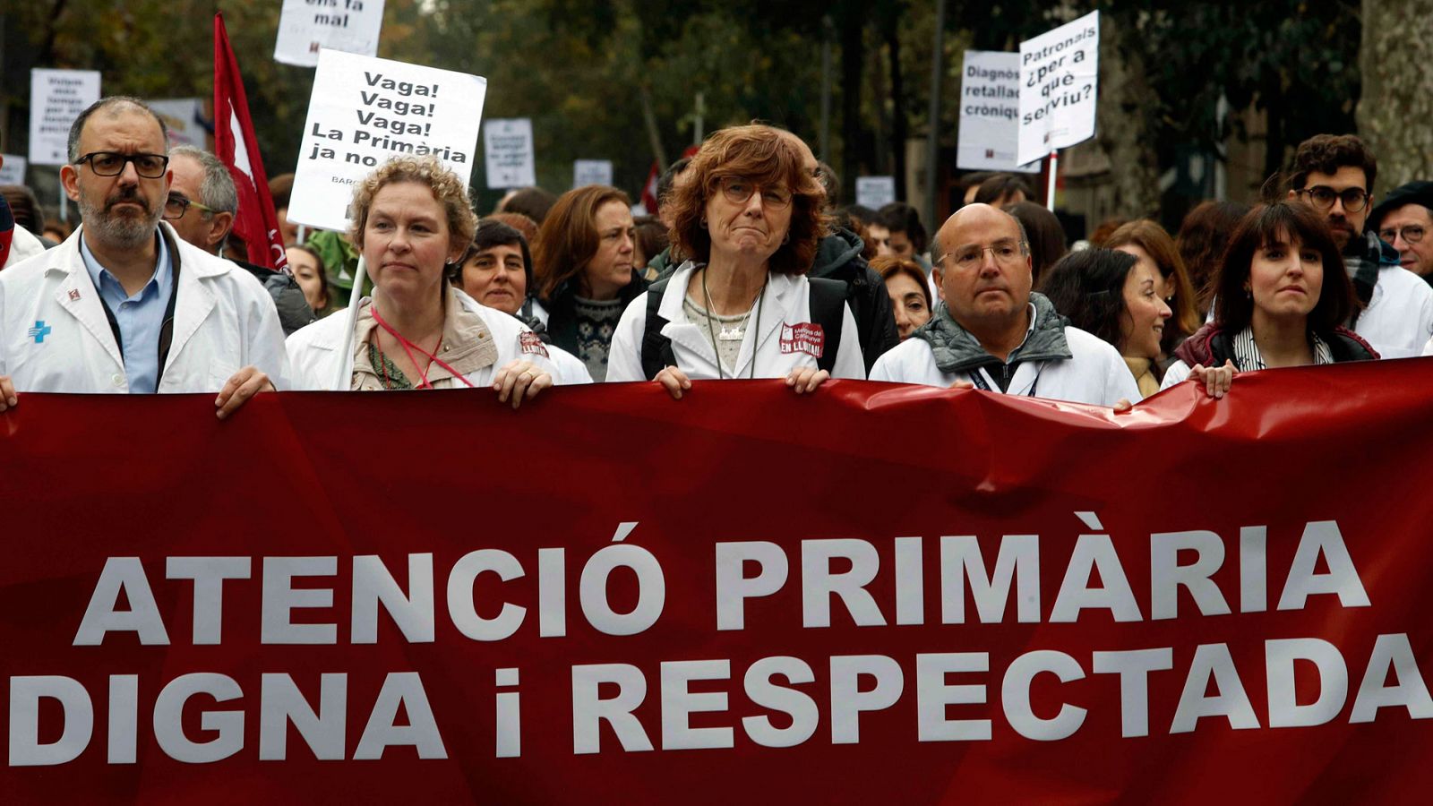 Principio de acuerdo entre la Generalitat y los médicos catalanes, a falta de la adhesión del sindicato CGT - RTVE.es