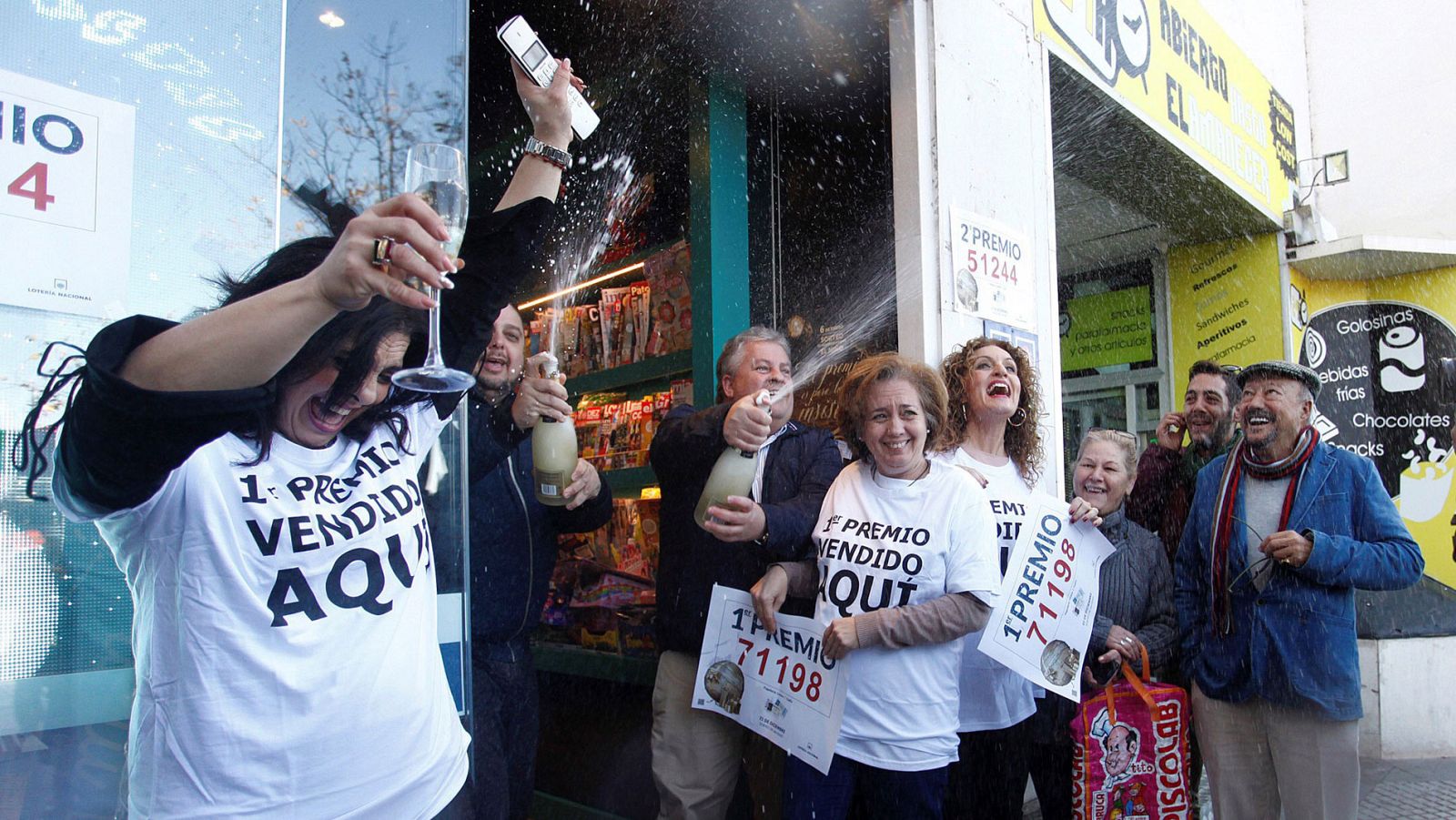 Cómo compartir lotería de Navidad: no sirve mandar la foto del décimo por WhatsApp