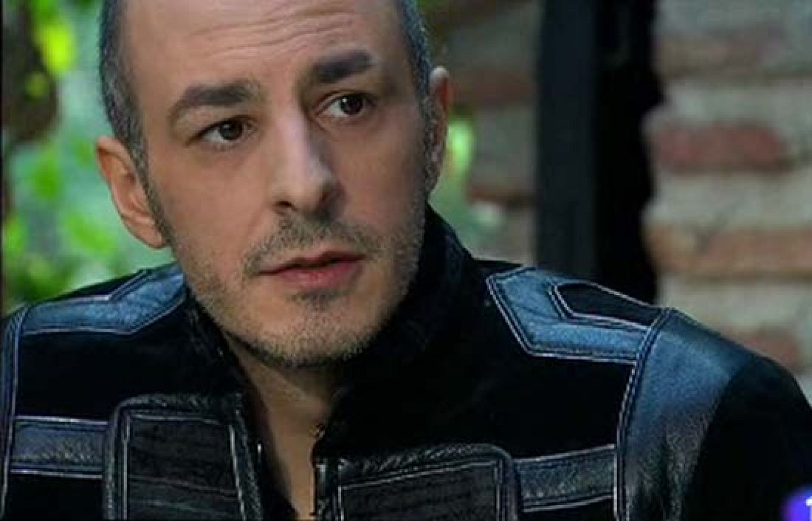 Águila Roja - Juan seduce a Margarita | Ver