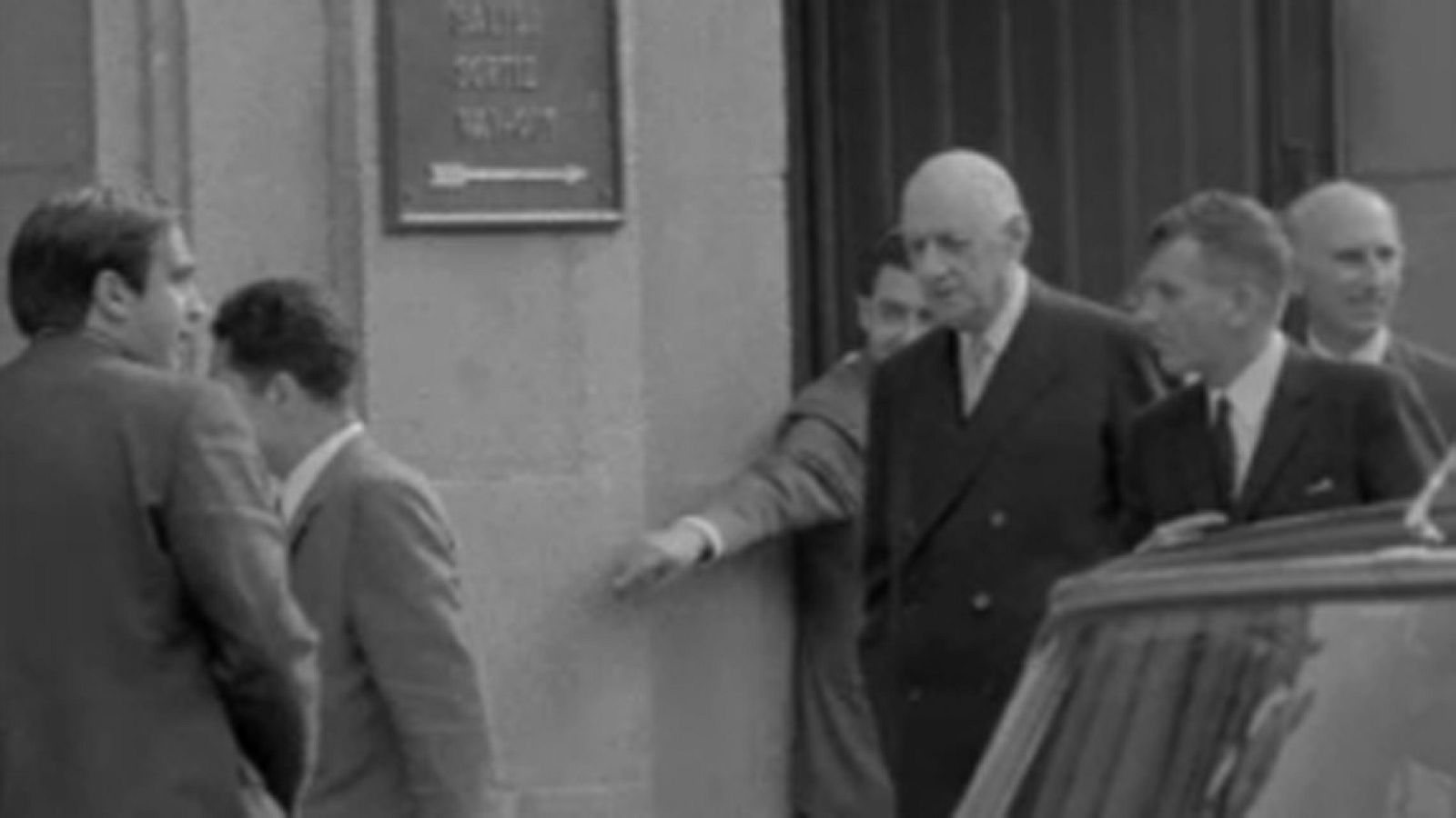 Noticias Nacional 1970 - Visita de De Gaulle al Museo del Prado