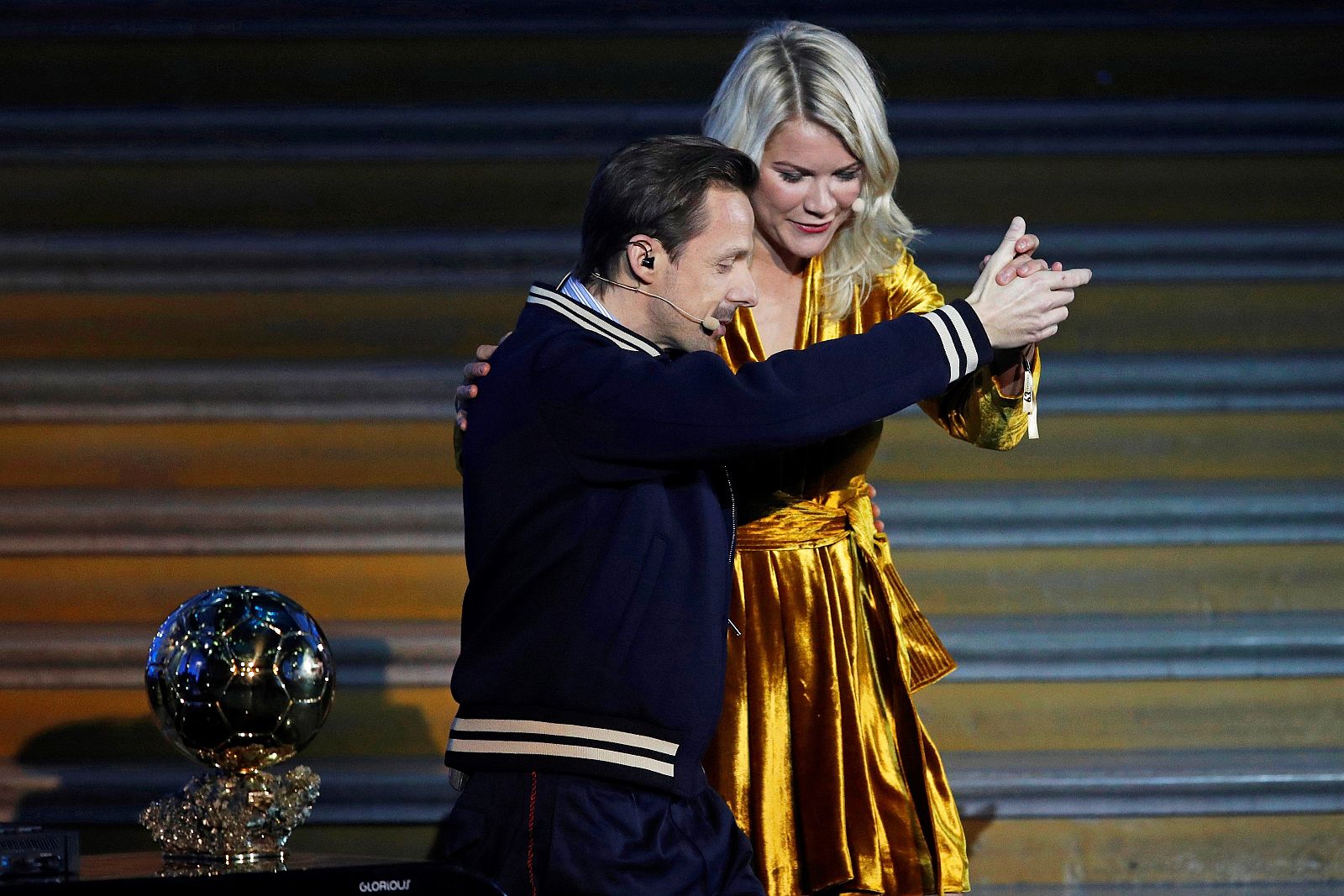 Vídeo: "¿Sabes perrear?", la desafortunada pregunta a Ada Hegerberg, ganadora del Balón de Oro