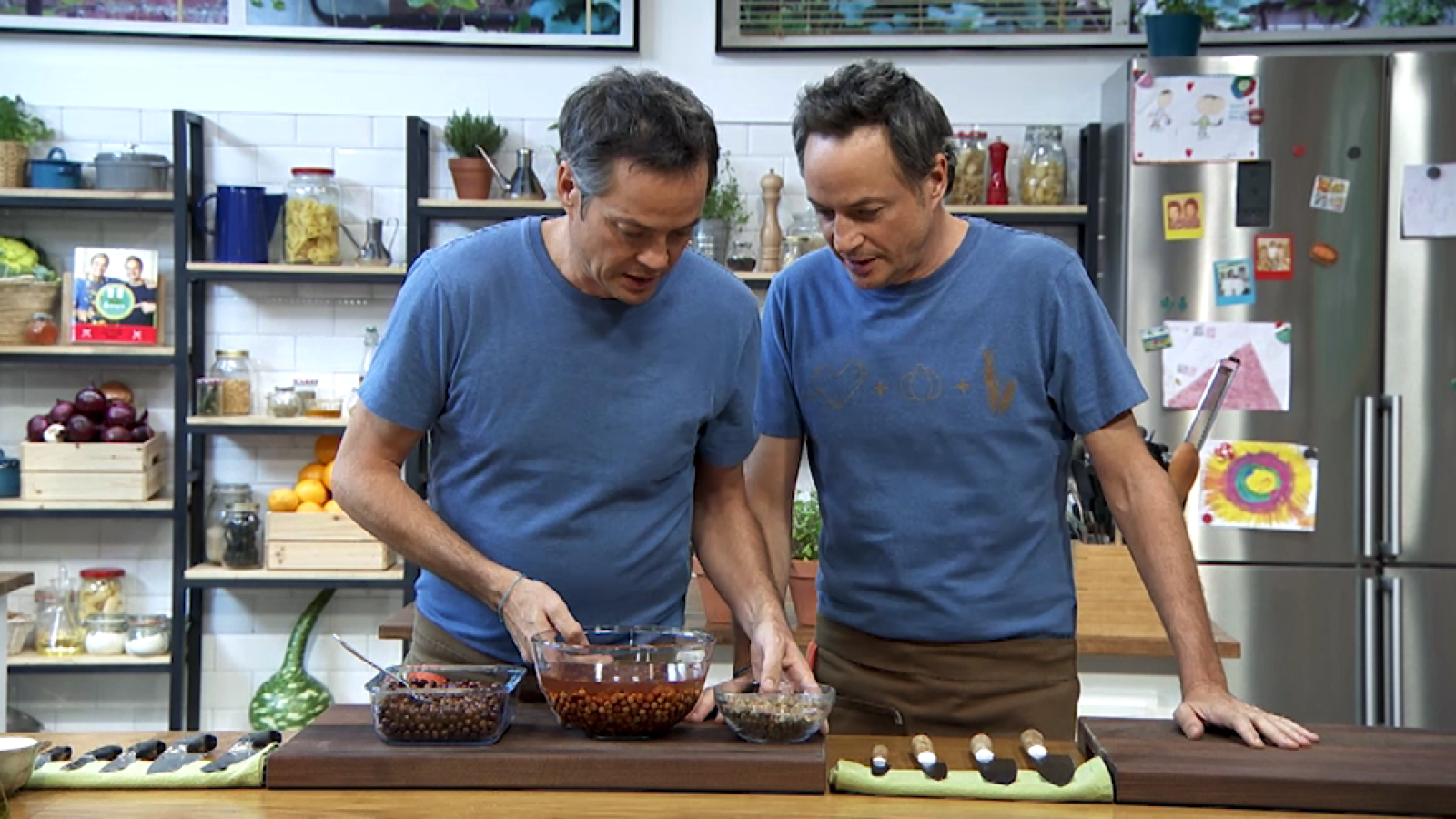 Torres en la cocina - Guisantes con tripa de bacalao y perdiz a la cazadora - ver ahora