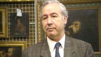 Entrevista al director del Museo del Prado en 'El d�a por delante' (1989)