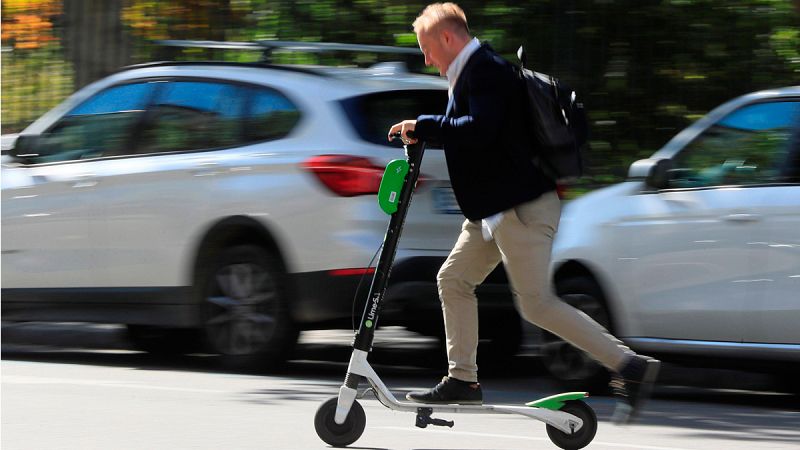 Madrid ordena la retirada de los patinetes eléctricos de tres empresas