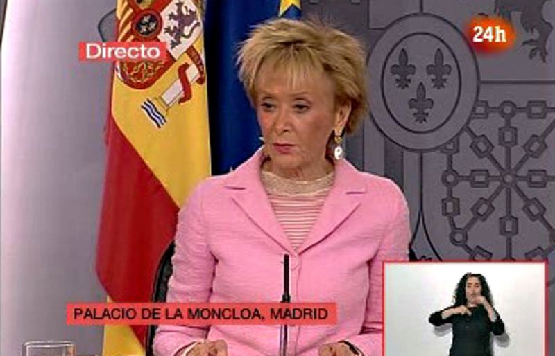 La vicepresidenta primera del Gobierno, María Teresa Fernández de la Vega, ha anunciado la aprobación de nuevas medidas destinadas a los autónomos, pymes y a las corporaciones locales para hacer frente a la crisis económica. 