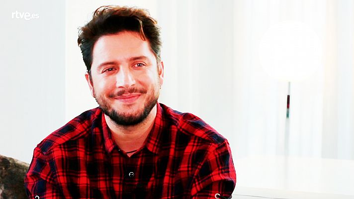 Cultura en Rtve.es - Manuel Carrasco: "Con los años dejas a un lado las tonterías y te centras más en lo que te sale"
