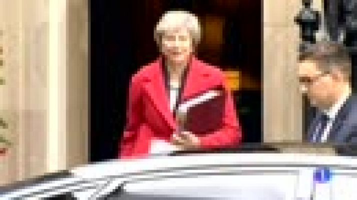 Telediario 1 - Críticas en el Parlamento por el informe legal del 'Brexit'