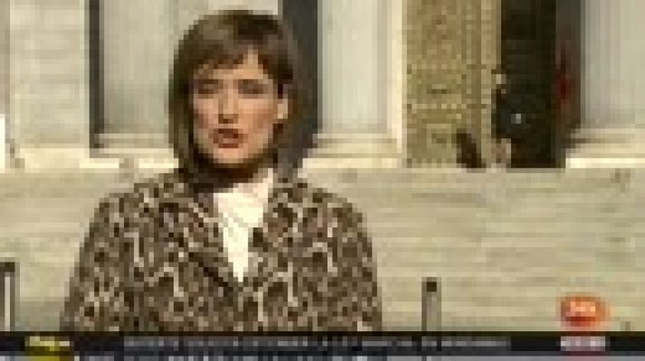 Parlamento - Día de la Constitución