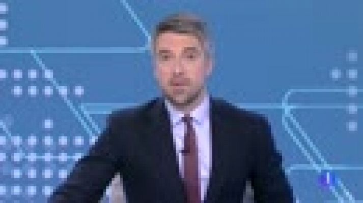 Telediario 1 - Unos ultras tratan de boicotear un acto de Pablo Iglesias en Barcelona