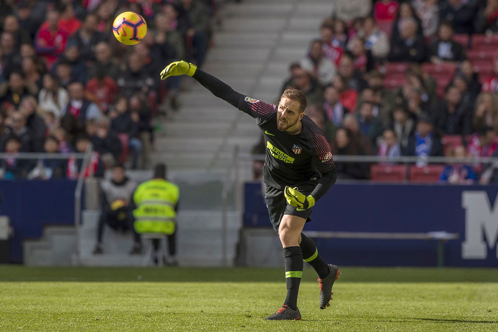 El Atlético, contra sí mismo en Brujas