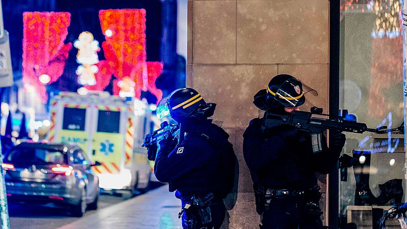 Al menos cuatro muertos y siete heridos en un tiroteo en el centro de Estrasburgo