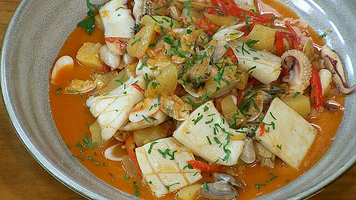 Torres en la cocina - Sepia con almendras