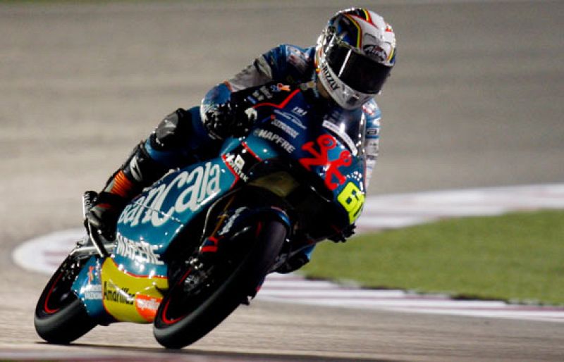 El piloto toledano Julián Simón regresa a 125 para coronarse como campeón de la categoría.