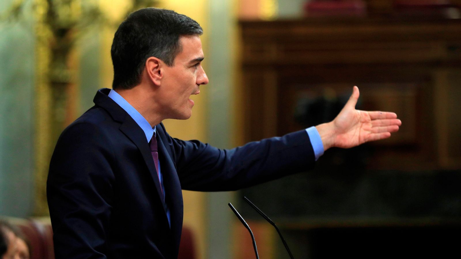 Sánchez ratifica ante varios líderes territoriales del PSOE que piensa agotar la legislatura