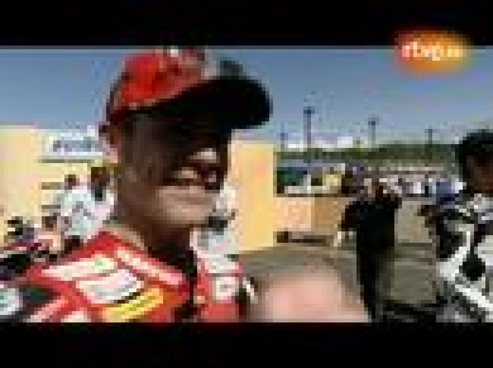 Álvaro bautista se ha aupado a la primera plaza de la clasificación general de 250 cc tras su victoria en Motegi.