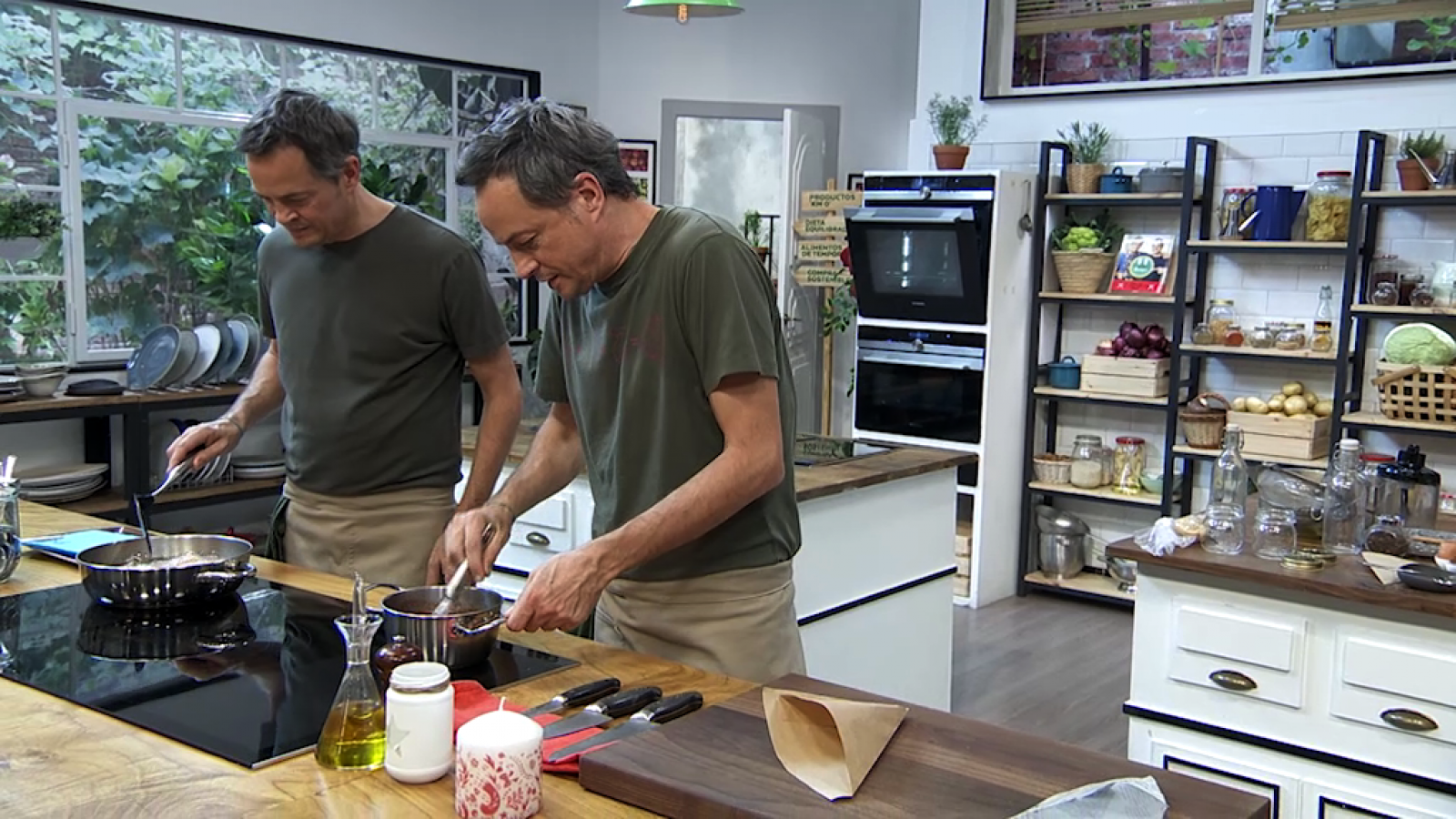 Torres en la cocina - Arroz de chipirones y churros con chocolate - ver ahora