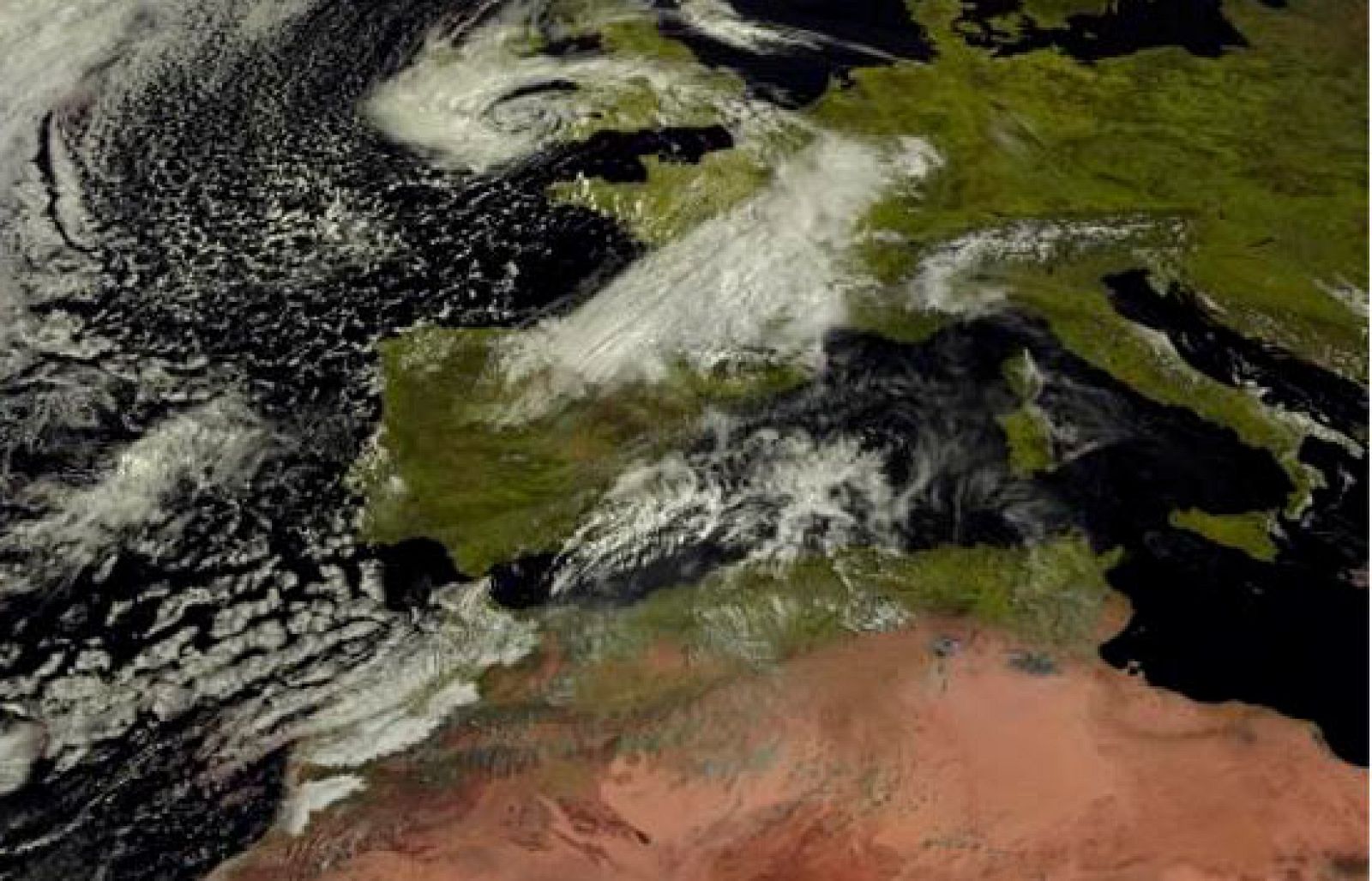 Chubascos débiles en la península