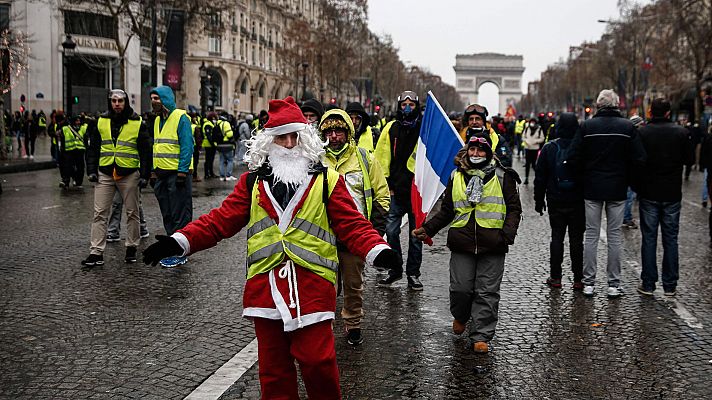 La quinta convocatoria de los 'chalecos amarillos' en Francia reúne menos manifestantes que los sábados anteriores