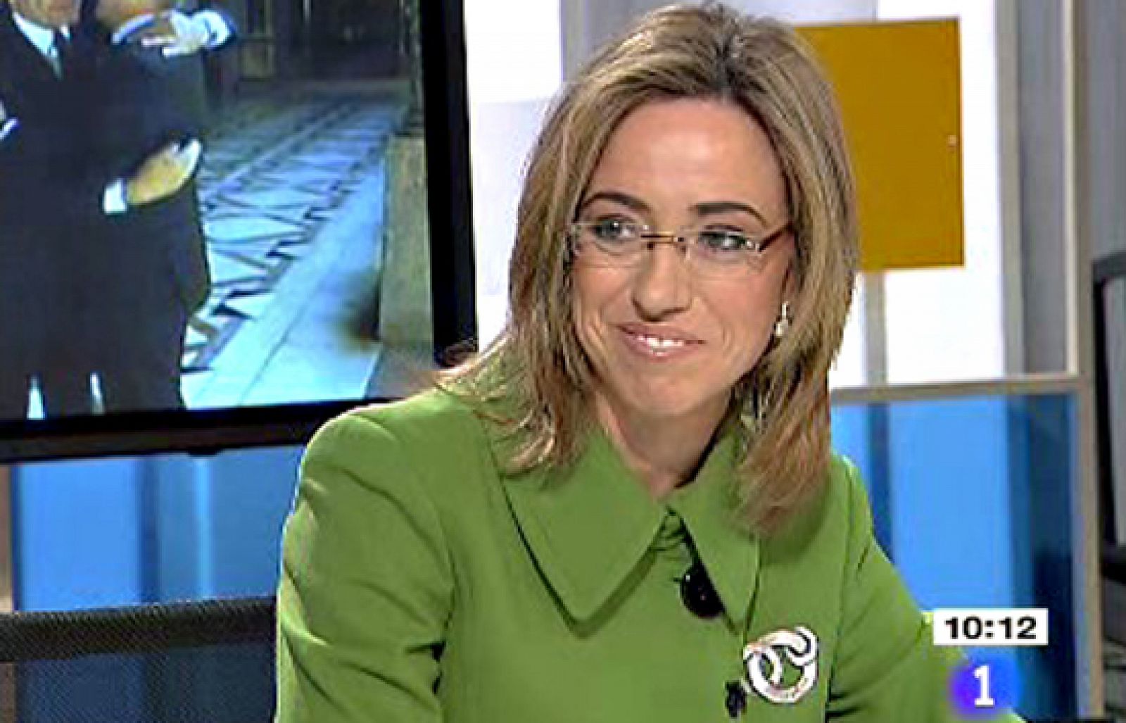 La ministra de Defensa, Carme Chacón, ha señalado que el Gobierno acometerá una histórica Oferta de Empleo Público en España y ha insistido en que el repliegue de las tropas de Kosovo será "gradual y coordinado con la OTAN".