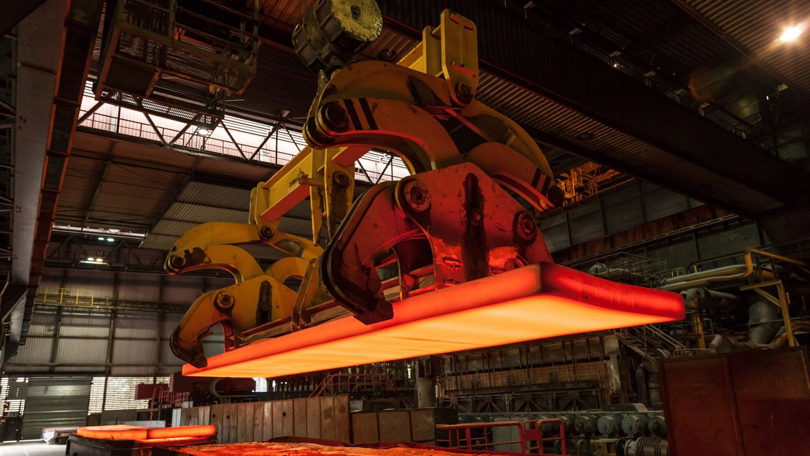 El sector naval de Galicia busca 1.400 profesionales y no se encuentran | Ver