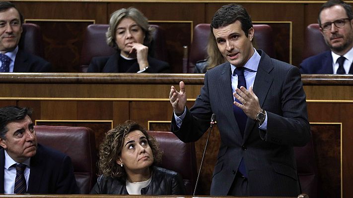 Telediario 1 - Casado acusa a Torra de querer un "derramamiento de sangre" y una "guerra civil en Cataluña"