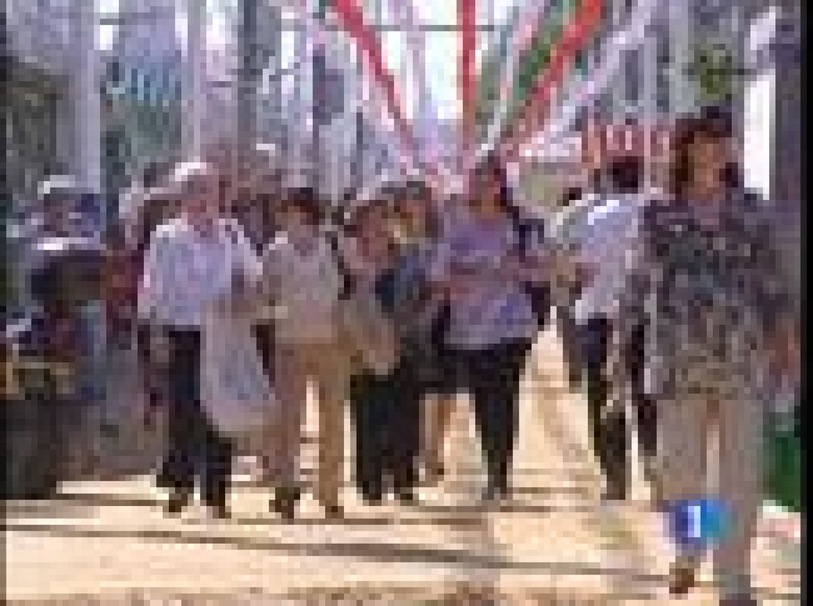 Esta noche empieza en Sevilla la Feria de Abril | Ver