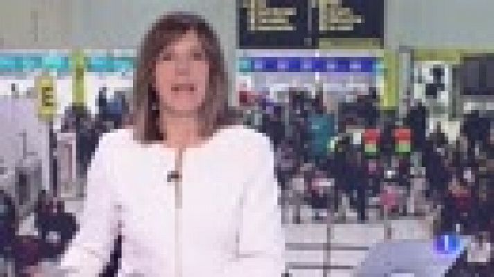 Telediario 1 - El aeropuerto londinense de Gatwick, cerrado por la presencia de drones