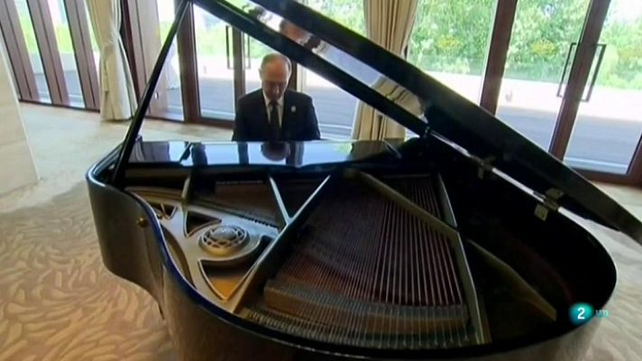 La 2 Noticias - Putin, contra el rap