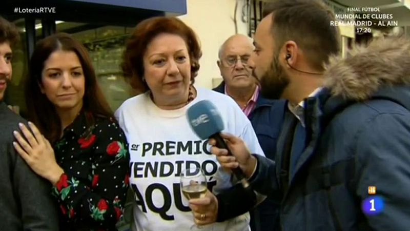 La maana - Cinco billetes del Gordo en Triana (Sevilla)