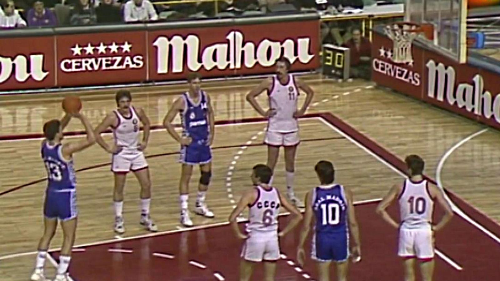 Conexión Vintage - Torneo de Navidad de 1988 - Real Madrid vs URSS - ver ahora