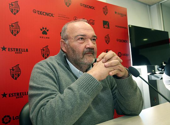 Telediario 1 - Oliver: "Si no vendemos la entidad, la continuidad será muy difícil"