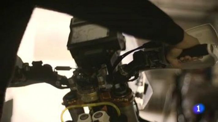 Telediario 1 - Laia Sanz, al Dakar tras mucho sufrimiento