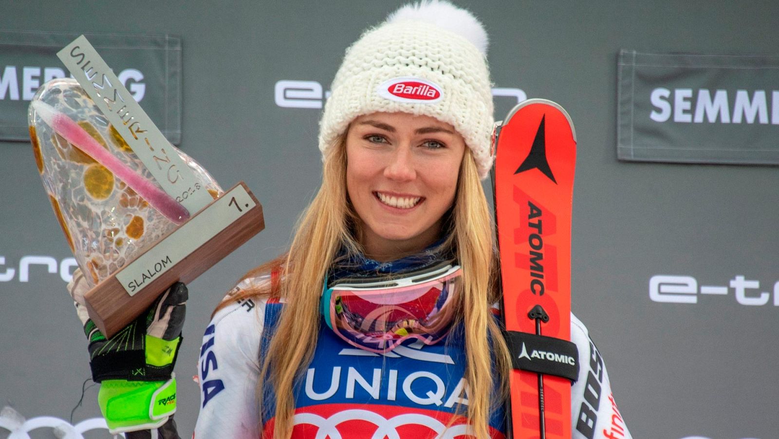 Esquí - Mikaela Schiffrin y Ryoyu Kobayashi - RTVE.es - Informativo 24h | Ver