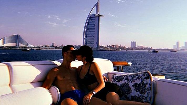 El mundo del fútbol despide el año en familia antes de volver al trabajo