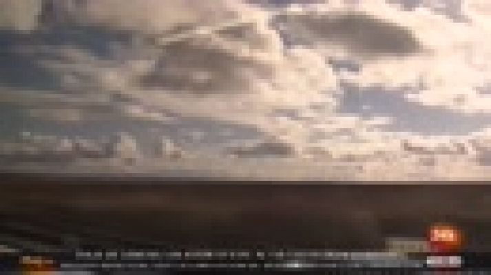 Informativo 24h - Nuevas averías en un tren Badajoz-Madrid dejan a los pasajeros durante horas y a oscuras en mitad del campo