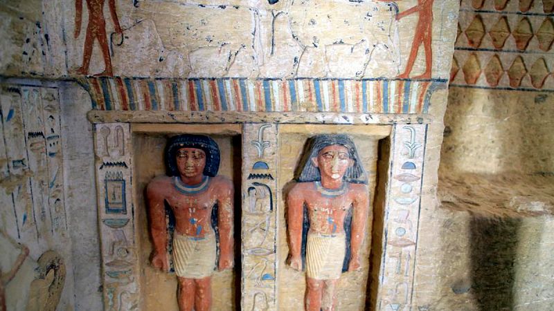 Egipto desvela una tumba bien conservada de un sacerdote de hace 4.400 años