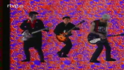 3X4 - Radio Futura - Veneno en la piel