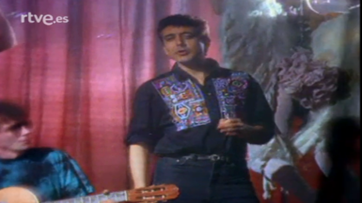 La mejor canción jamás cantada - El último de la fila - Como un burro amarrado en la...