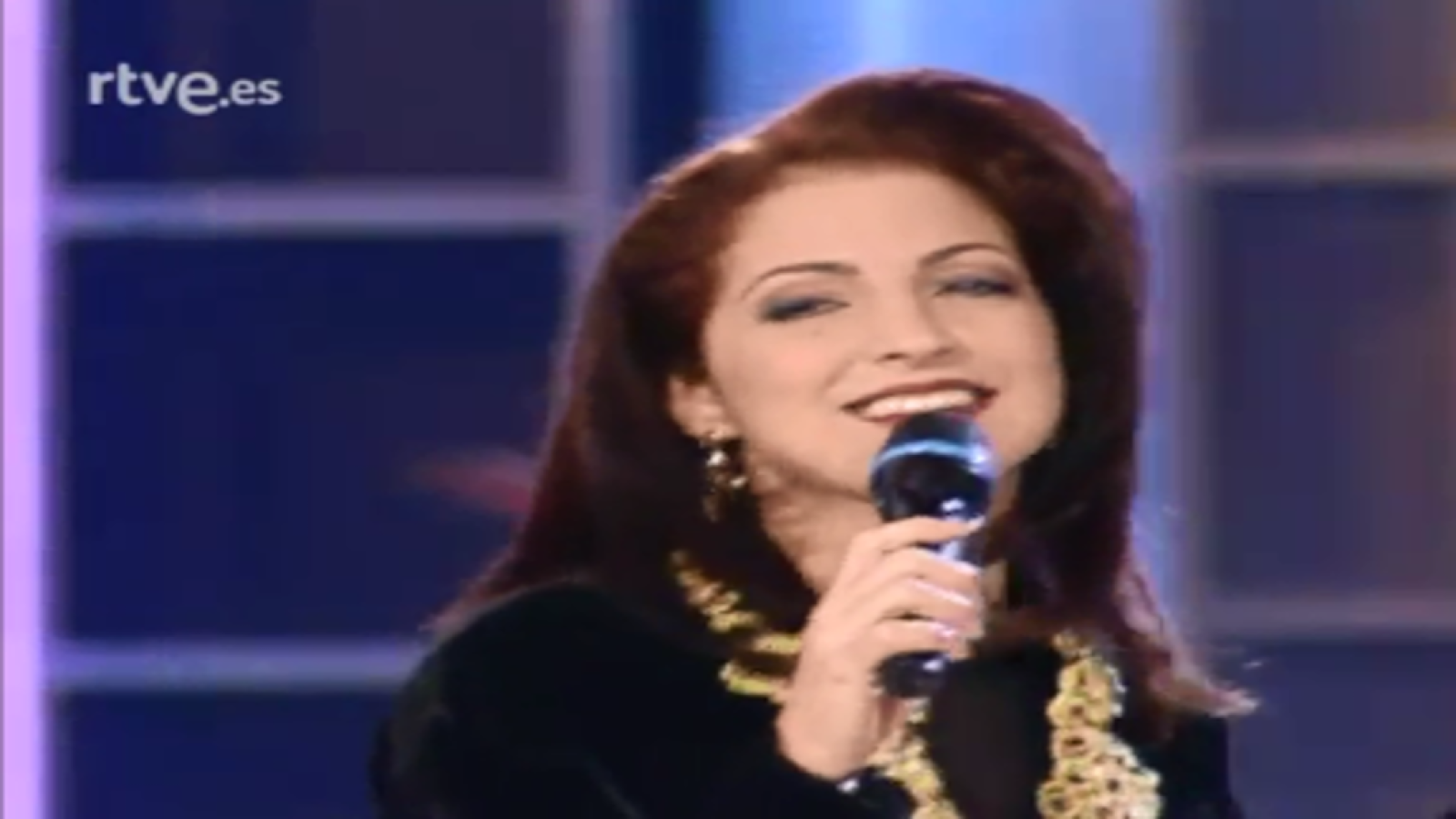 Noches de gala - Gloria Estefan - Mi tierra | Ver